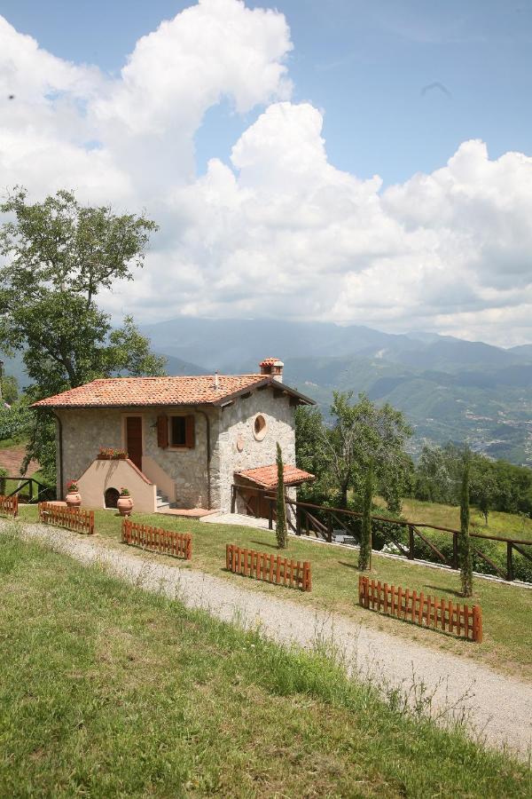 Casa Vacanza La Pozza Molazzana Exterior photo